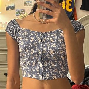 Corset type clip top,